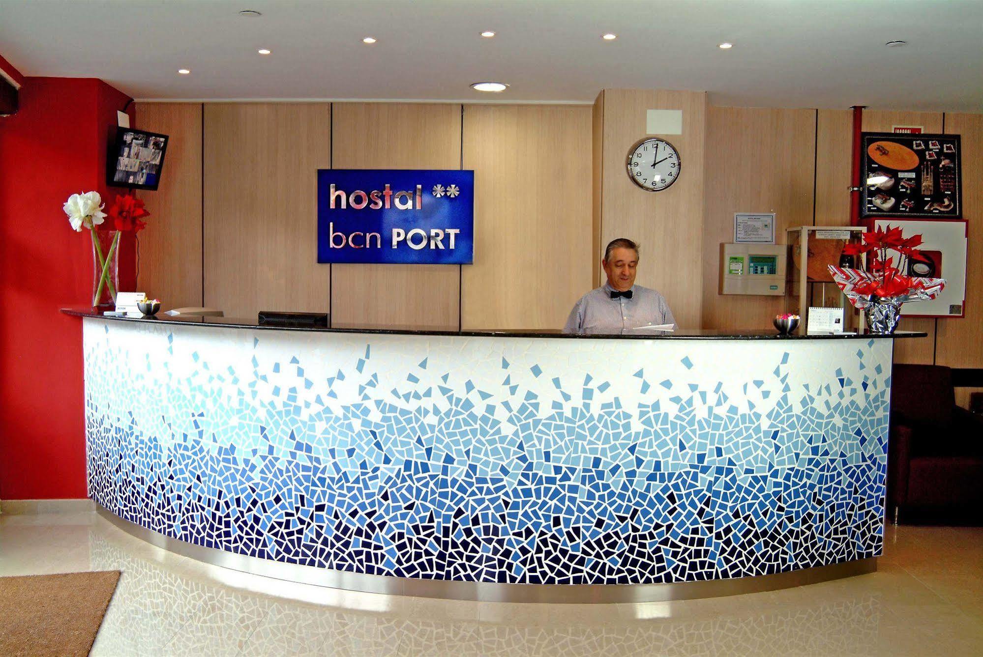 Yomo Bcn Port Affittacamere